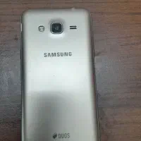 گوشی موبایل نیاز به تعمیر با کارتن