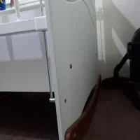 تخت کودک مناسب نوزادی تا ۵ سال|تخت و صندلی بچه|ری, حمزه‌آباد|دیوار