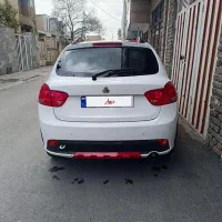 کوییک 1401 R|خودرو سواری و وانت|بروجرد, |دیوار