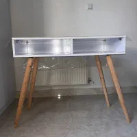 میز تحریر اداری