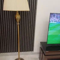 آباژور ایستاده در حد نو