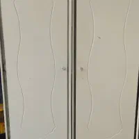 دو عدد کمد چوبی تمیز