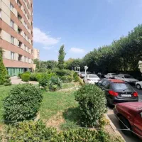 ۸۸ متر  دو خواب سند تک برگ/ جنب جنگل و دریاچه|فروش آپارتمان|تهران, شهرک چیتگر|دیوار