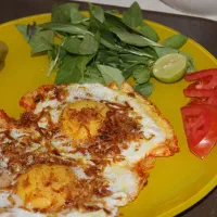 کمک‌ آشپز خانم یا آقابرای کافه صبحانه متعهد به کار