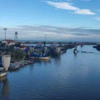 مغازه-50-متری-سروش-شرقی