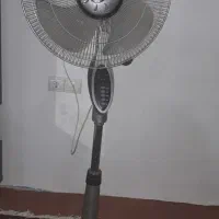 پنکه ایستاده