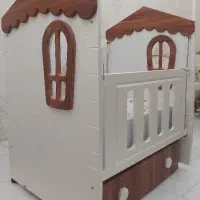 تخت گهواره ای نوزاد
