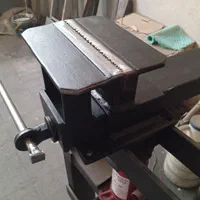 گیره رومیزی ۲۰۰