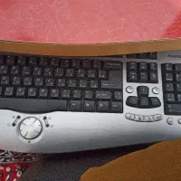 کامپیوتر رو میزی|رایانه رومیزی|طارم (زنجان), |دیوار