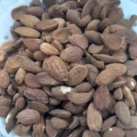 مغز بادام سنگی