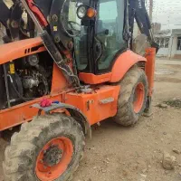 رانندت بیل بکهو هستم. اماده کار