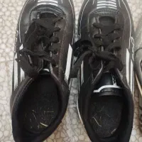 دو جفت کفش استوک قوتبالی