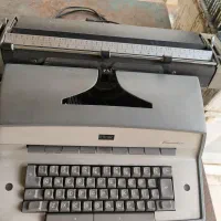 ماشین تایپ المپیا و IBM و ماشین حساب FACIT