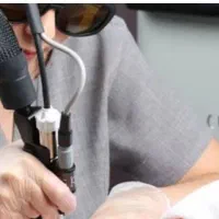 اپراتور لیزرخانم باسابقه و ادمین اینستاگرام