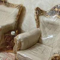 مبل کرم روشن طلایی|مبلمان خانگی و میز عسلی|اسلامشهر, شهرک محمدیه|دیوار