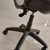 صندلی جکدار سالم|مبلمان اداری|قم, انسجام|دیوار