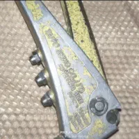 انبر میخ پرچ کن