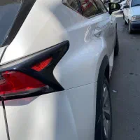 لکسوس nx300  ۲۰۱۷ فول ۷ کلید عمان