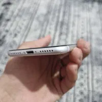 ایفون se 2 2020 ظرفیت ۶۴ باتری ۱۰۰|موبایل|رشت, فلسطین|دیوار