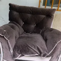 مبل تک نفره