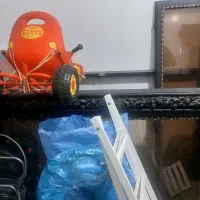 اسکوتر|دوچرخه، اسکیت، اسکوتر|میانه, |دیوار