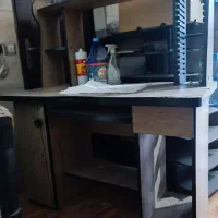 میز کامپیوتر