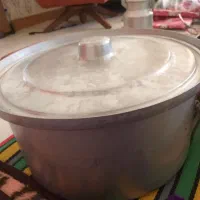 قابلمه بزرگ سایز ۴۴ درحد نو عمقش20