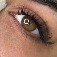 خدمات اکستنشن مژه مسکن