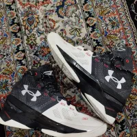 کتونی اورجینال و سفارش آسیا