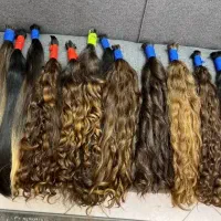 عنوان موهای رنگی و زال