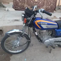 موتو ۱۲۵ کویر|موتورسیکلت|آبپخش, |دیوار