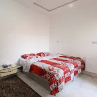 ویلا باغ شیک استخرابگرم|اجارهٔ کوتاهمدت ویلا و باغ|شیراز, شهرک گلستان|دیوار