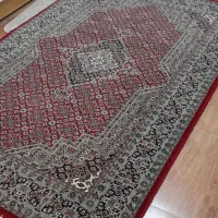 فرش ۴ متری با کناره ساوین بفروش میرسد|فرش|شیراز, احمدی جنوبی|دیوار