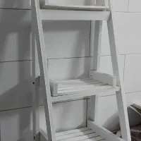 استند