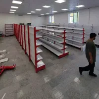 قفسه دیوارو وسط قبادی
