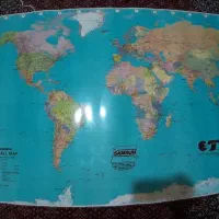 نقشه جهان لمینت دار samsun