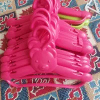 چوب لباس بچگانه
