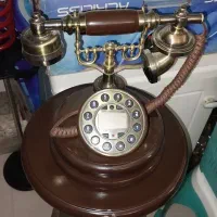 تلفن با پایه