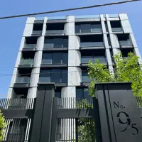 ۱۸۰متر ۳ خوابه پاسداران