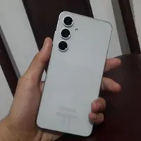 سامسونگ Galaxy S24 FE با حافظهٔ ۲۵۶ گیگابایت