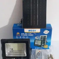 انواع پروژکتور و چراغ خورشیدی|لامپ و چراغ|کاشان, طالقانی|دیوار