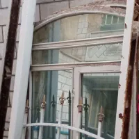 درب و پنجره آهنی