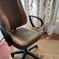 صندلی اداری چرخان (قابل تنظیم)