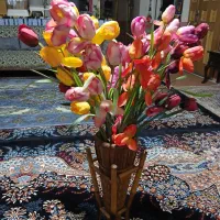 گل وگلدان