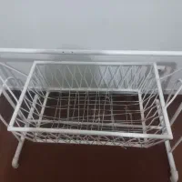 گهواره اهنی|تخت و صندلی بچه|زنجان, |دیوار