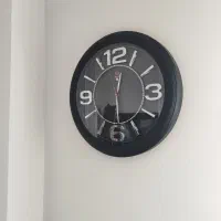 ساعت دیواری