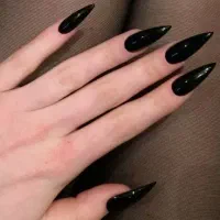 خدمات کاشت ناخن|خدمات آرایشگری و زیبایی|قم, شهرک قدس|دیوار