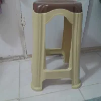 چهارپایه پلاستیکی