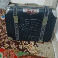 یک عدد چمدان مسافرتی سایز ۷۵×۷۰