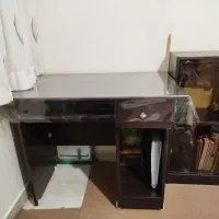 میز تحریر و میز ناهارخوری خوری